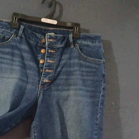 GUC d.jeans Button Up Denim Shorts Little distressed size 12 - Picture 2 of 5